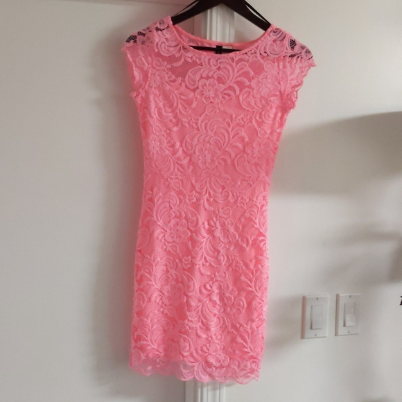 3/$25 Bright pink floral lace mesh sweetheart illusion dress scallop trim - Picture 6 of 7